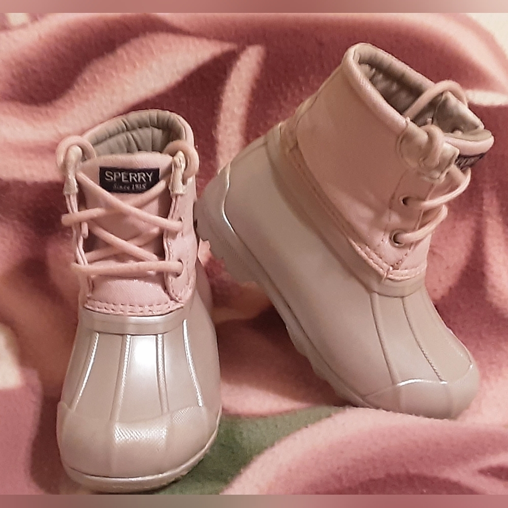 Sperry Saltwater Boots for Toddler girl Pristine condition